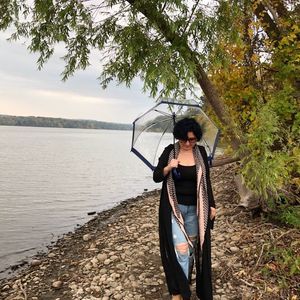 Meet your Posher, Ramona